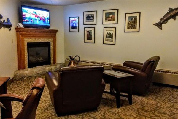 MAGNUSON HOTEL FRANKLIN SQUARE (Houghton)